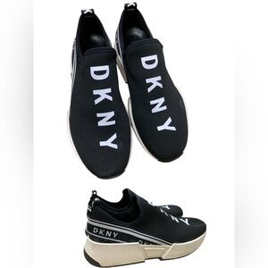 DKNY Women's Black and White Slip-On Sneakers S9